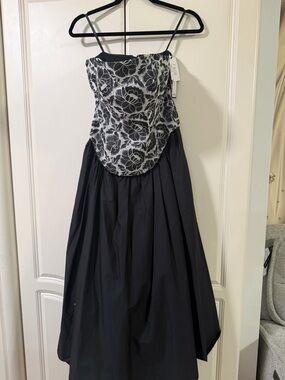 Tulle Jet/Optic Black and White Floral Lace Corset Dress